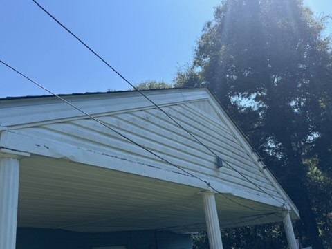 Before and after House Washing